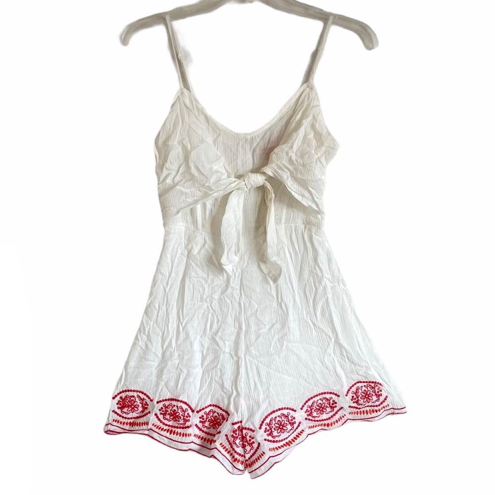 Flying Tomato White Embroidered Romper X-Small